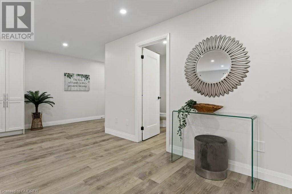 3050 Pinemeadow Drive Unit# 50, Burlington, Ontario  L7M 3X5 - Photo 25 - 40569349