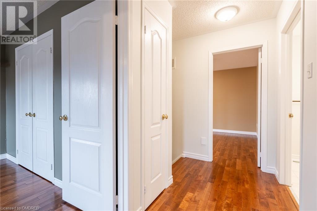 93 Thornlodge Drive, Waterdown, Ontario  L8B 0L9 - Photo 24 - 40554608