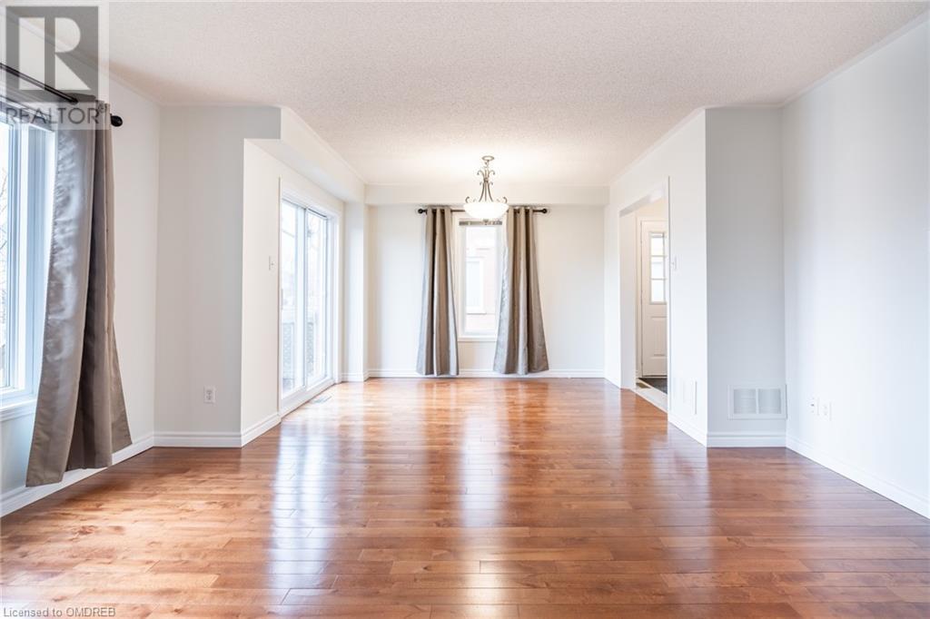 93 Thornlodge Drive, Waterdown, Ontario  L8B 0L9 - Photo 11 - 40554608