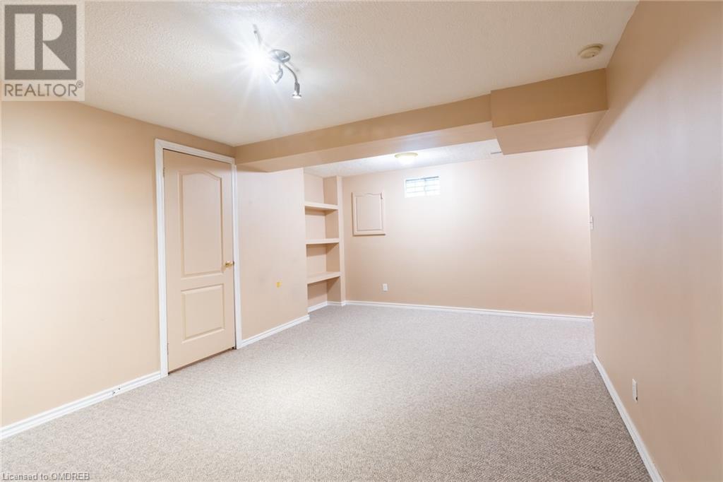 93 Thornlodge Drive, Waterdown, Ontario  L8B 0L9 - Photo 42 - 40554608