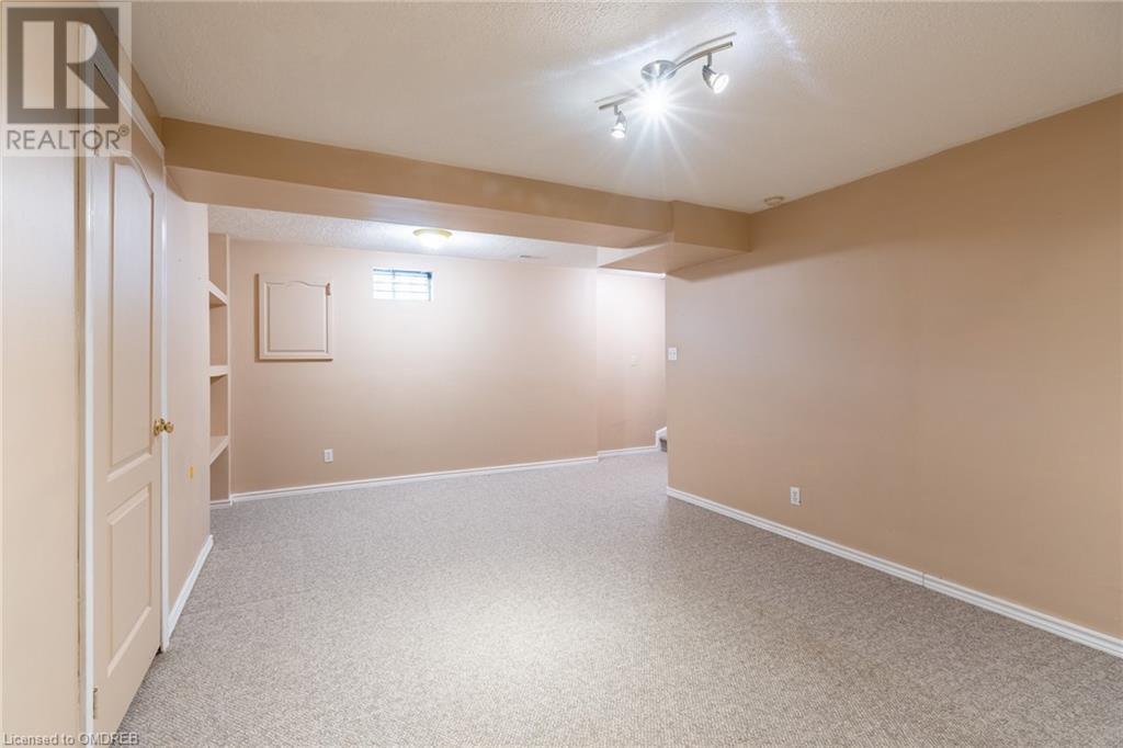 93 Thornlodge Drive, Waterdown, Ontario  L8B 0L9 - Photo 41 - 40554608