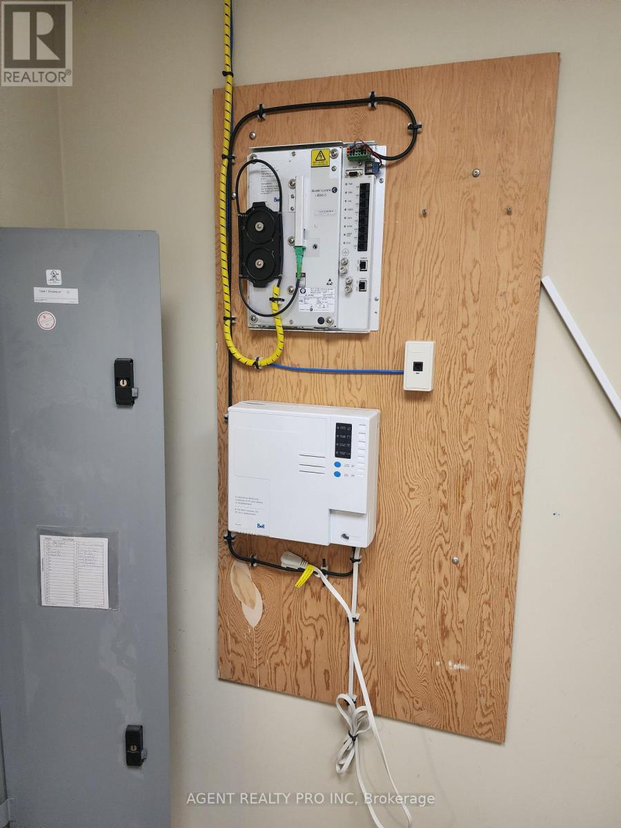 #102a -330 Ridout St N, London, Ontario  N6A 0A7 - Photo 10 - X8221162