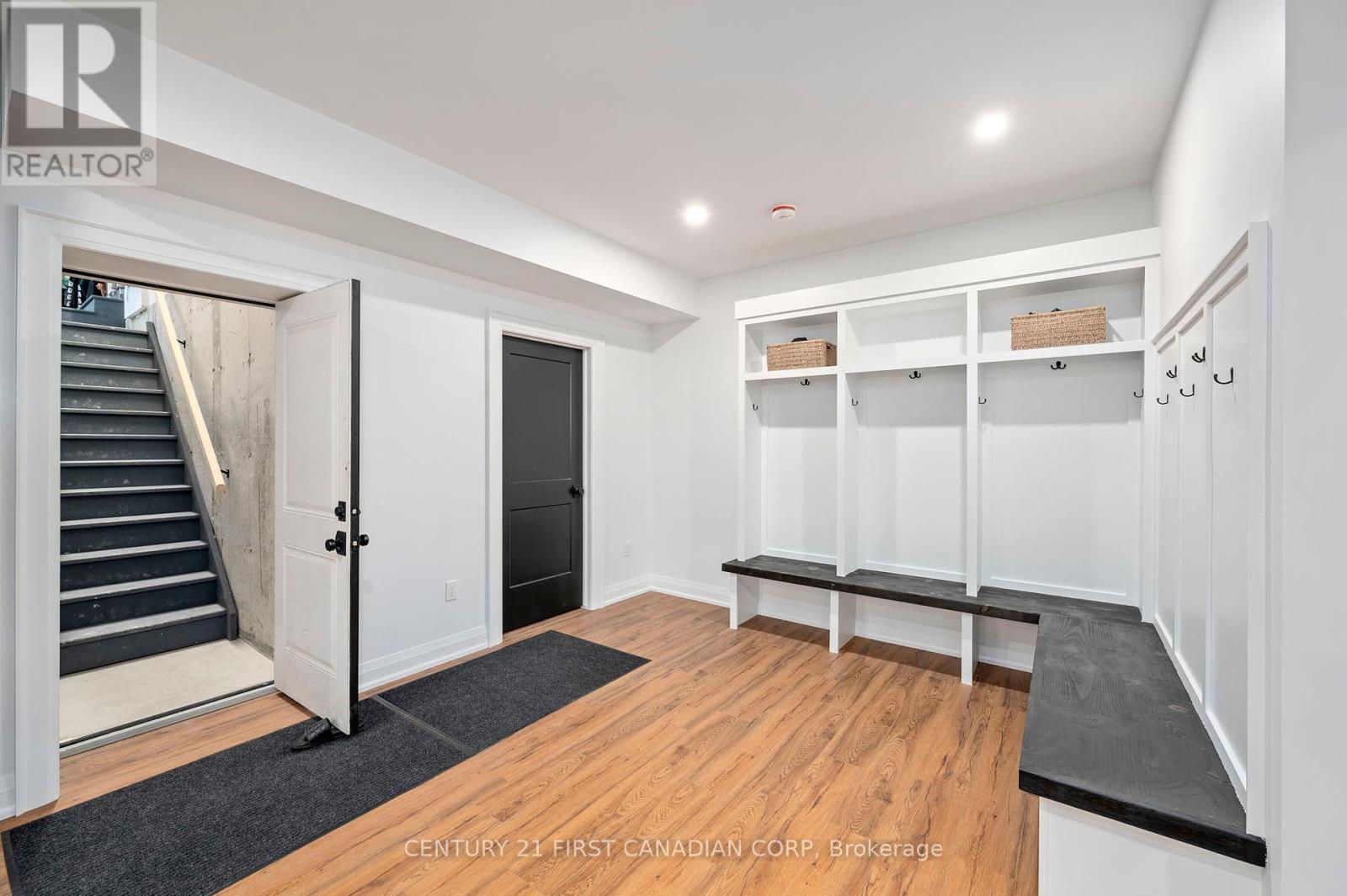 22834 Highbury Ave N, Middlesex Centre, Ontario  N0M 2A0 - Photo 16 - X8221336