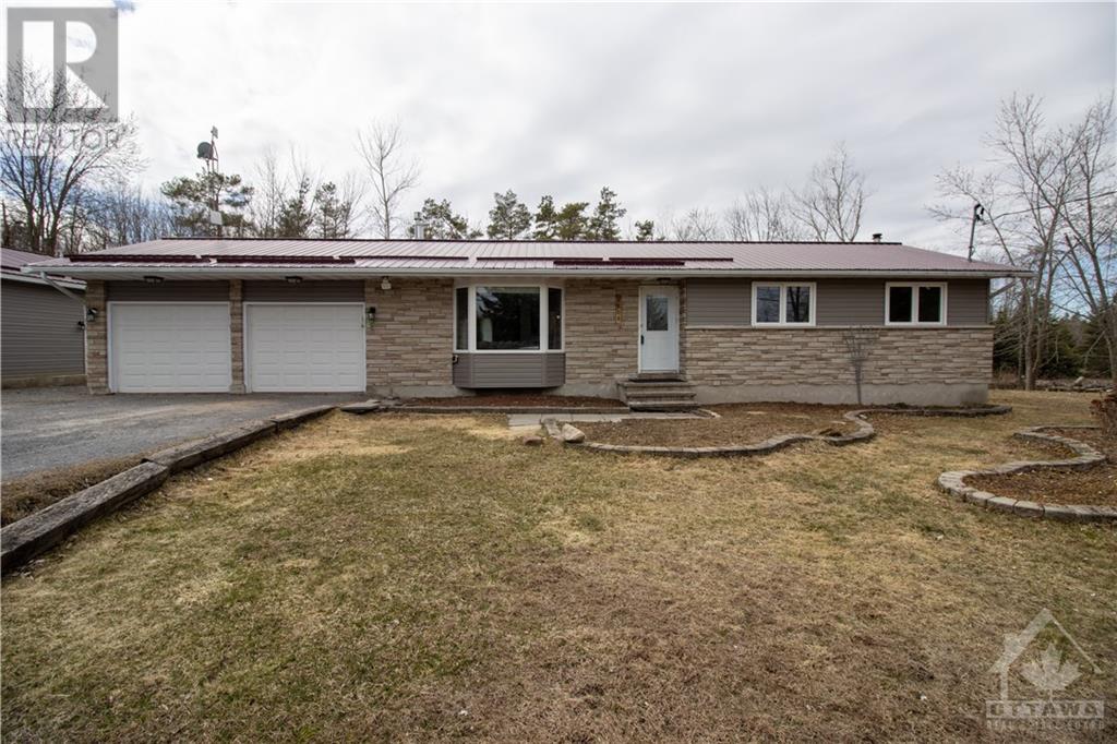 1804 South Russell Road, Russell, Ontario  K4R 1E5 - Photo 1 - 1381848