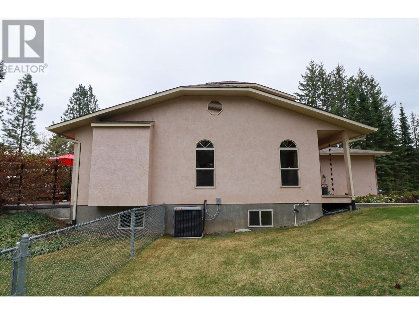 3613 Forsyth Drive, Penticton, British Columbia  V2A 8Z2 - Photo 25 - 10309126