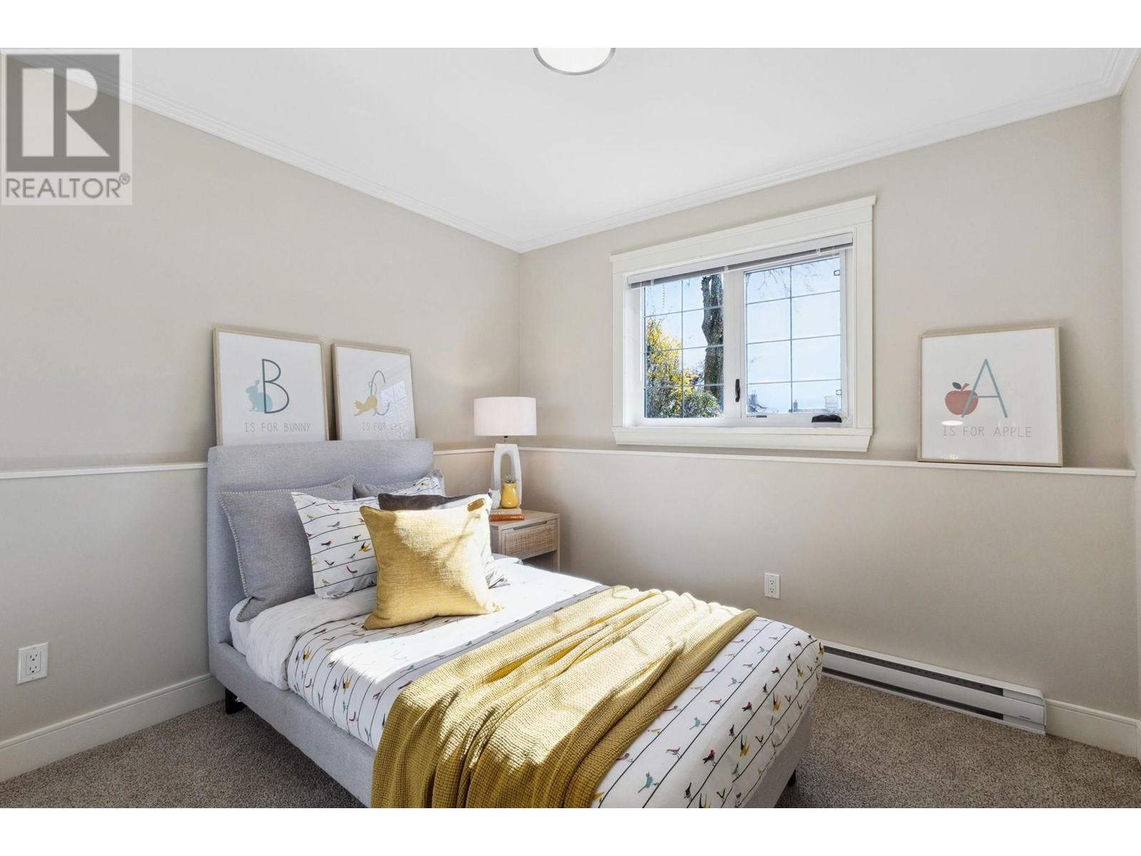 264 W 6th Street, North Vancouver, British Columbia  V7M 1K6 - Photo 17 - R2869102