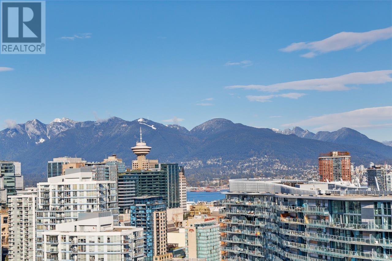 3902 1033 Marinaside Crescent, Vancouver, British Columbia  V6Z 3A3 - Photo 2 - R2869110