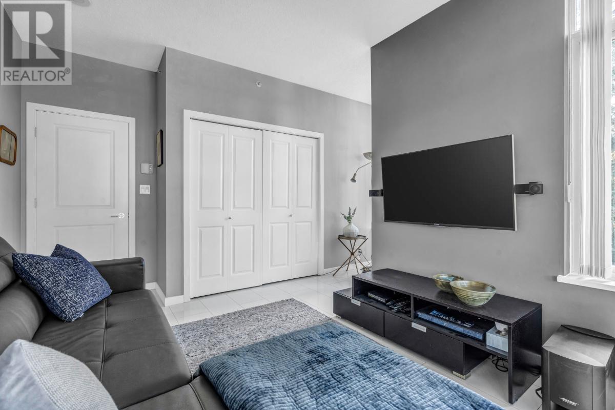 Th1 2088 Madison Avenue, Burnaby, British Columbia  V5C 6T5 - Photo 17 - R2869164