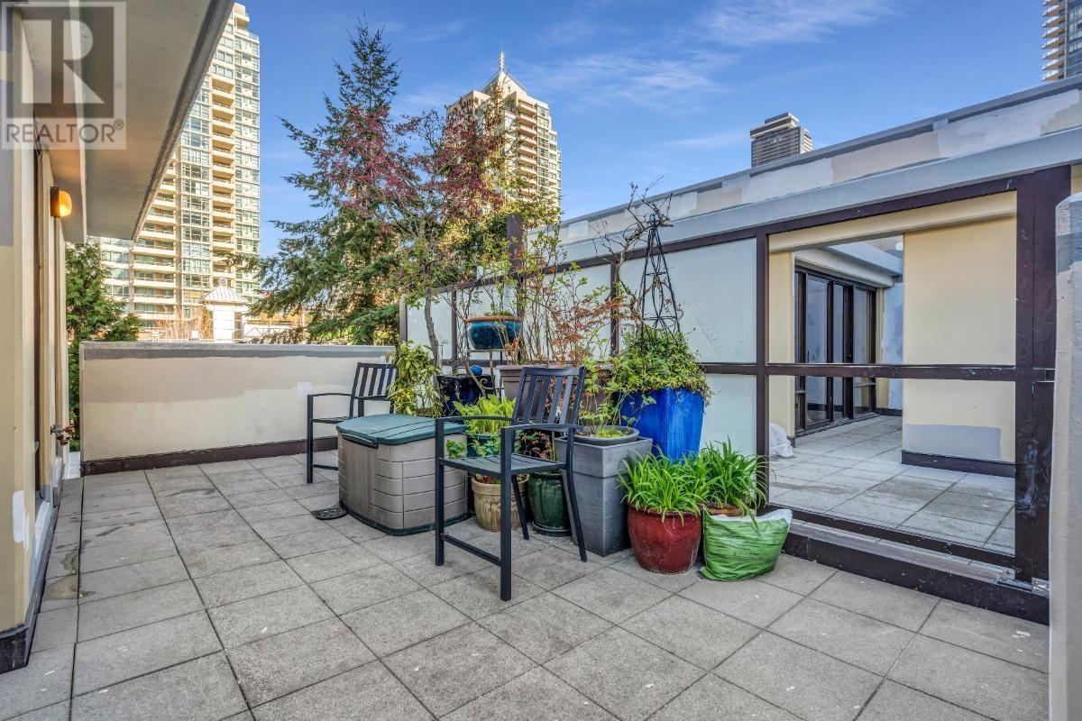 Th1 2088 Madison Avenue, Burnaby, British Columbia  V5C 6T5 - Photo 24 - R2869164