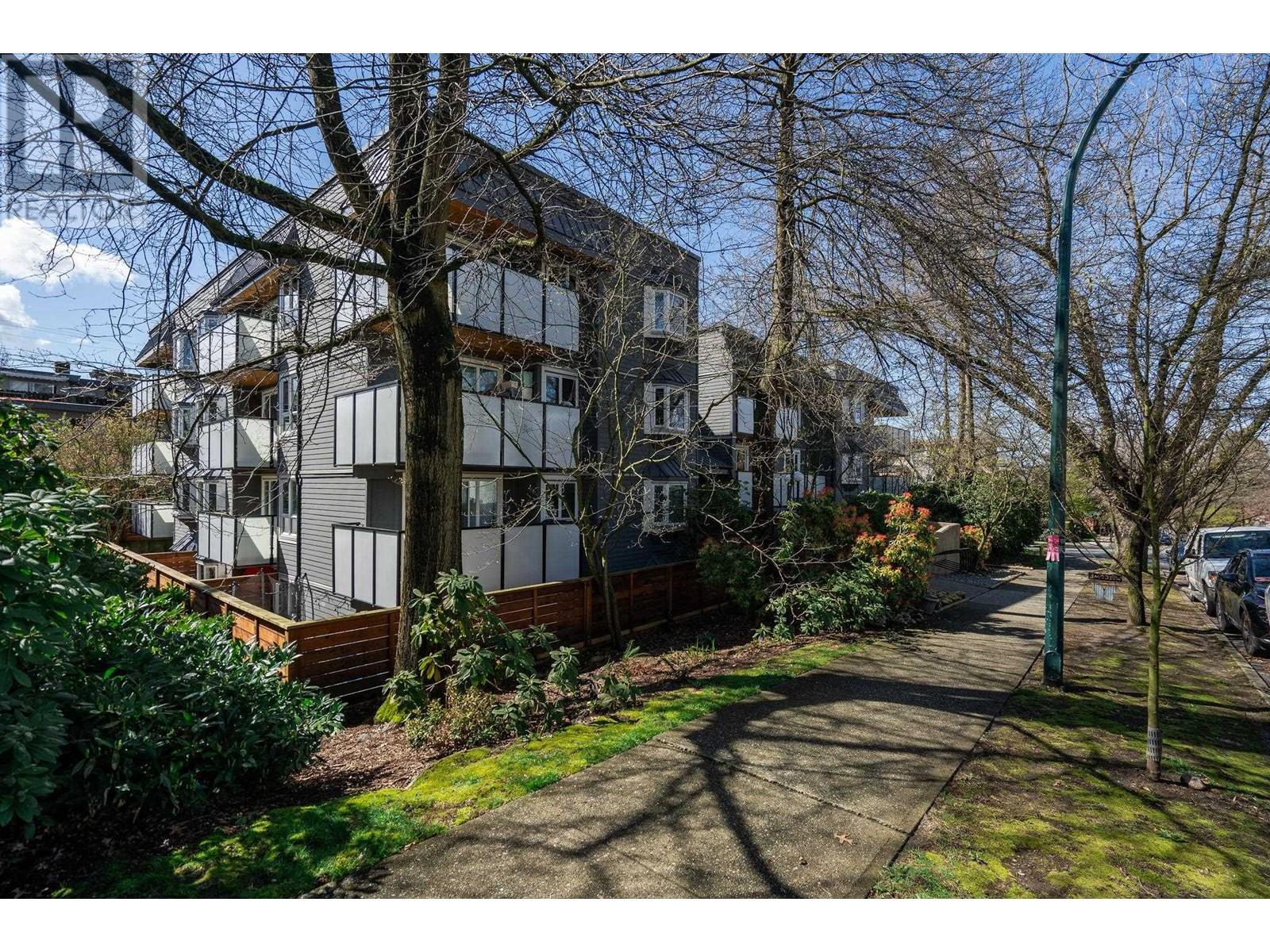 204 2328 Oxford Street, Vancouver, British Columbia  V5L 1G3 - Photo 3 - R2869184