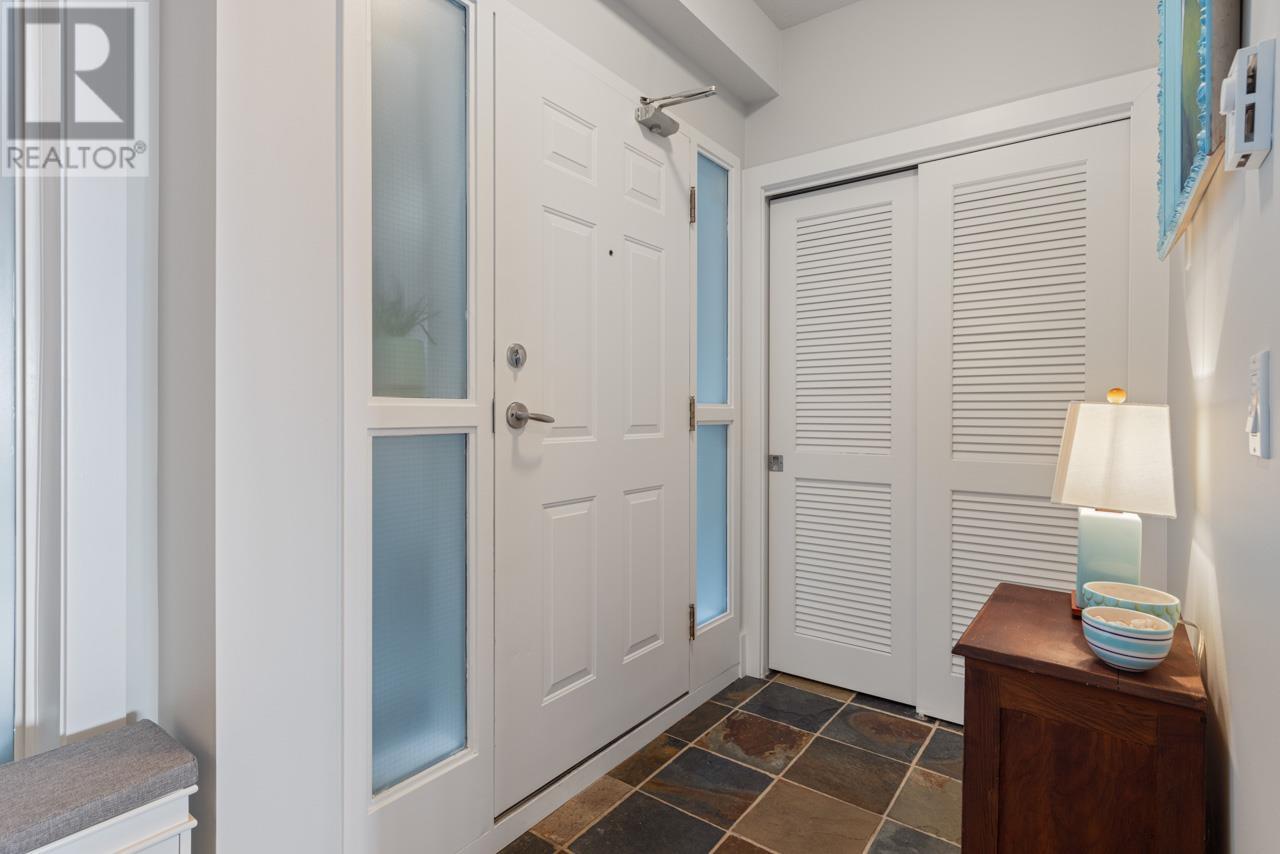 210 1120 Tsatsu Shores Drive, Tsawwassen, British Columbia  V4M 4G3 - Photo 5 - R2869194
