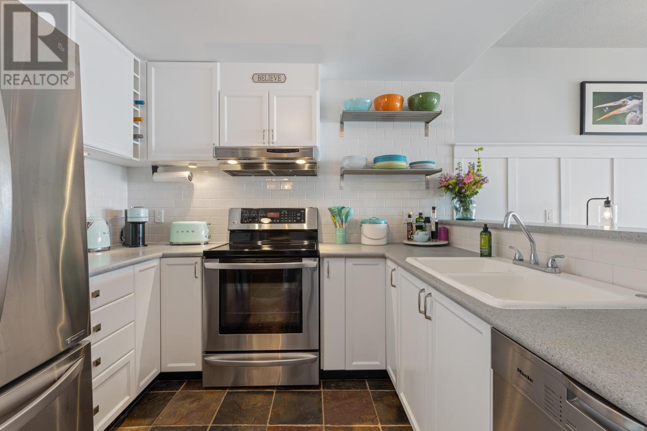 210 1120 Tsatsu Shores Drive, Tsawwassen, British Columbia  V4M 4G3 - Photo 8 - R2869194