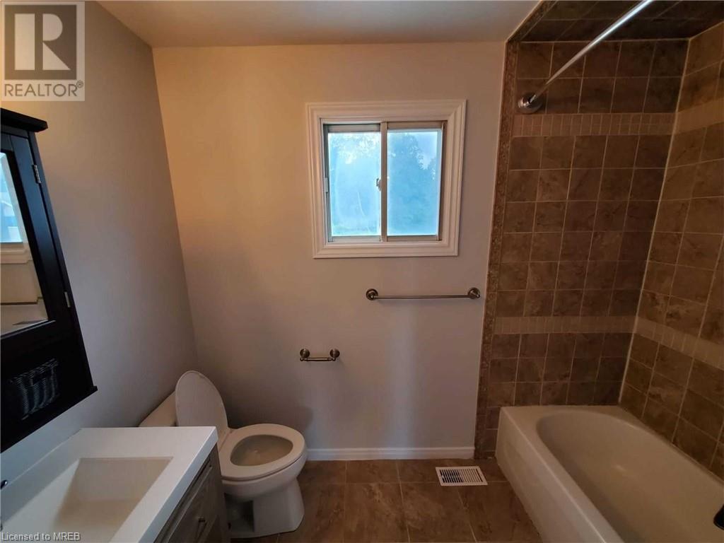 409 Thompson Road, London, Ontario  N5Z 4Z1 - Photo 17 - 40569556