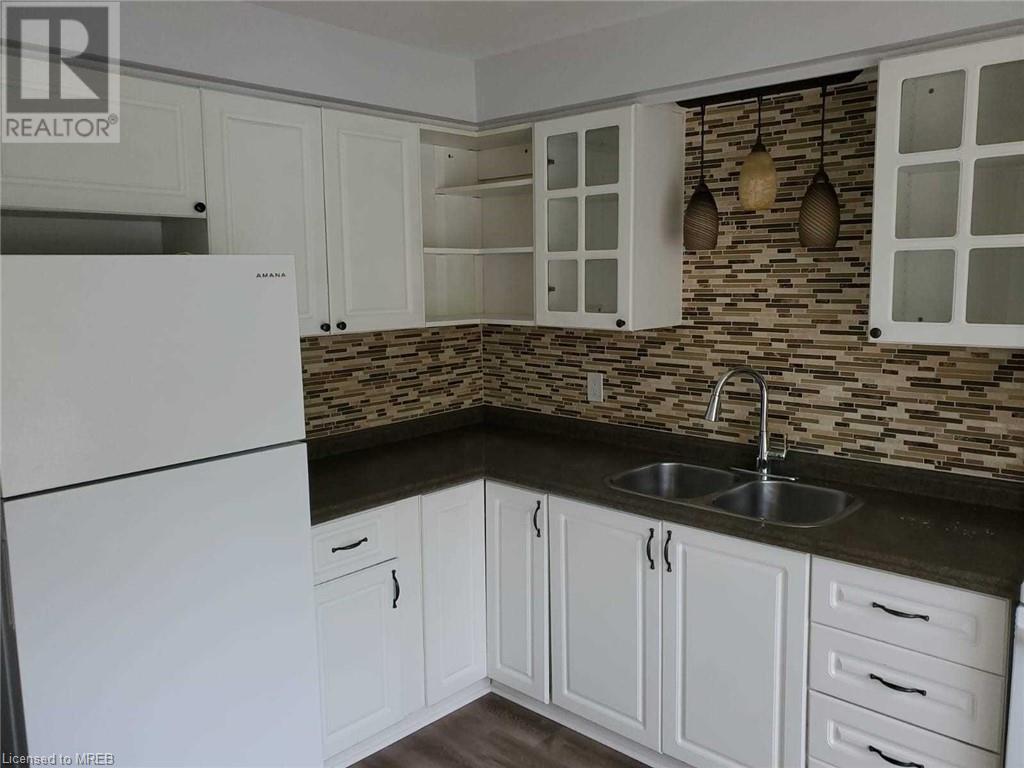 409 Thompson Road, London, Ontario  N5Z 4Z1 - Photo 6 - 40569556