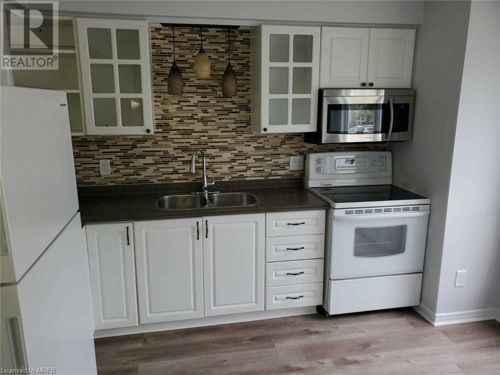 409 Thompson Road, London, Ontario  N5Z 4Z1 - Photo 8 - 40569556