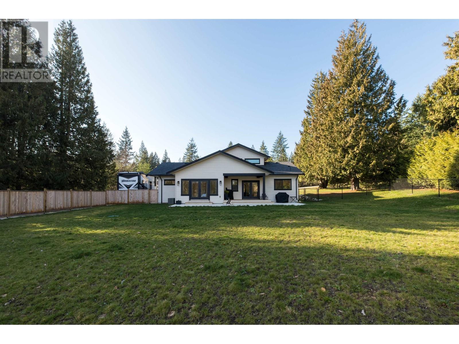 714 Ocean View Drive, Gibsons, British Columbia  V0N 1V2 - Photo 30 - R2869177