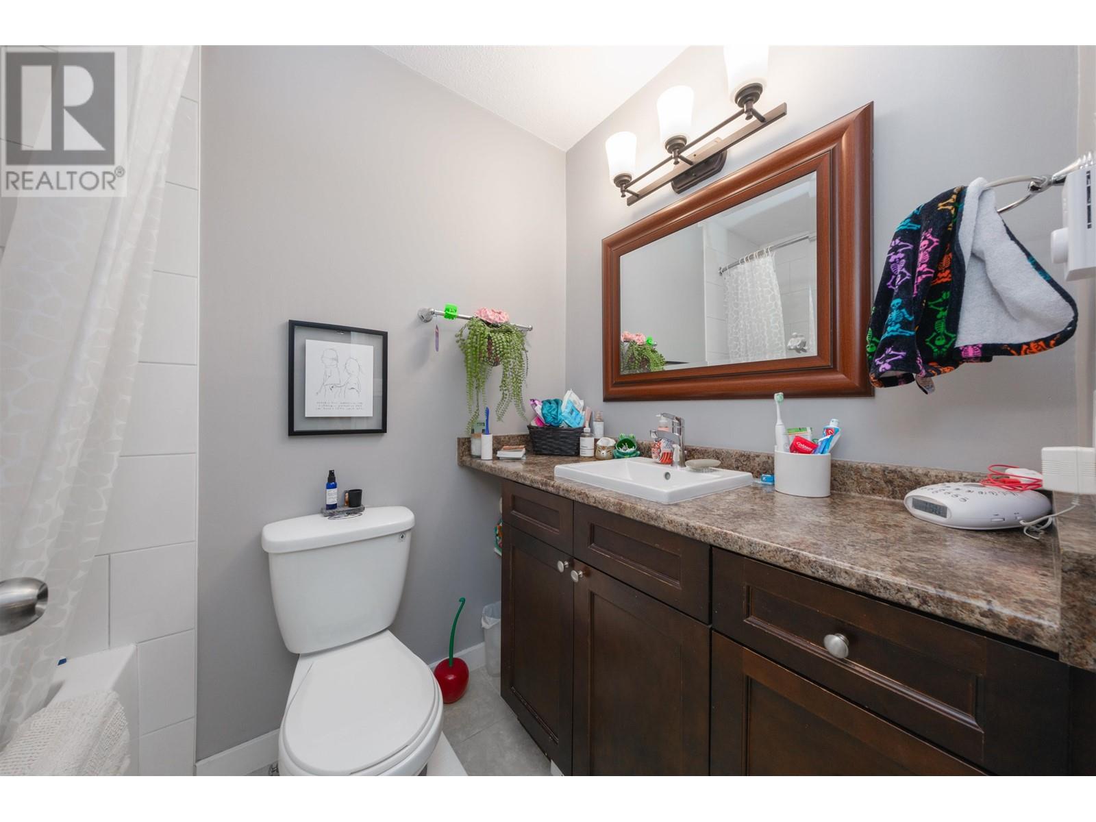 4169-4175 Fraser Street, Vancouver, British Columbia  V5V 4E9 - Photo 17 - C8059091