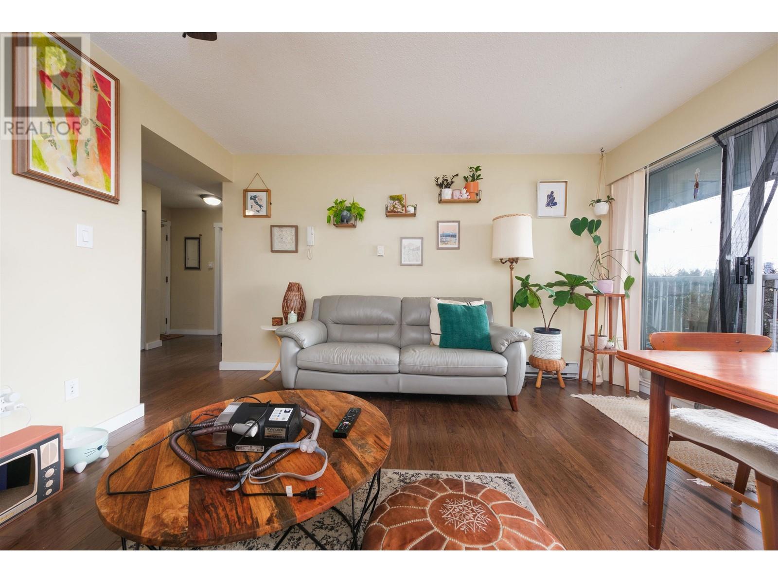 4169-4175 Fraser Street, Vancouver, British Columbia  V5V 4E9 - Photo 7 - C8059091