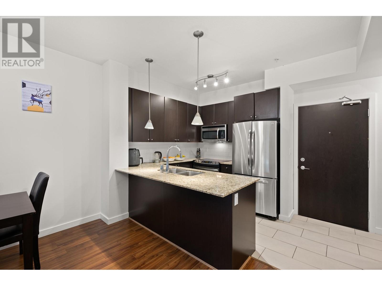 106 245 Ross Drive, New Westminster, British Columbia  V3L 0C6 - Photo 12 - R2868941