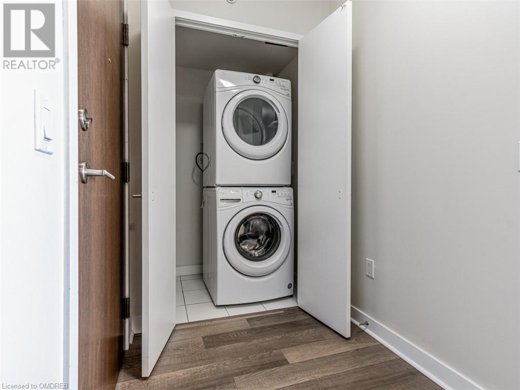 3975 Grand Park Drive Unit# 2310, Mississauga, Ontario  L5B 0K4 - Photo 23 - 40569464