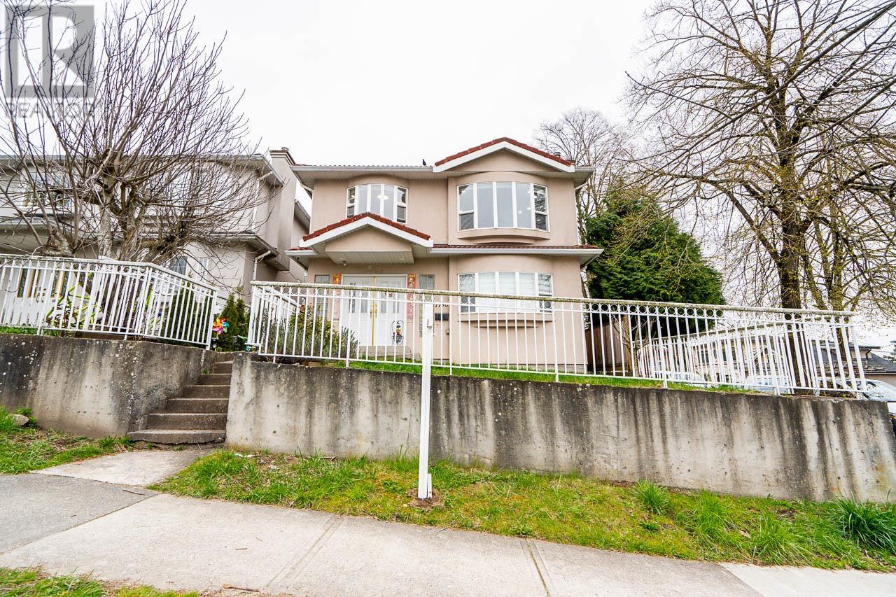 7798 Prince Albert Street, Vancouver, British Columbia  V5X 3Z6 - Photo 2 - R2869166