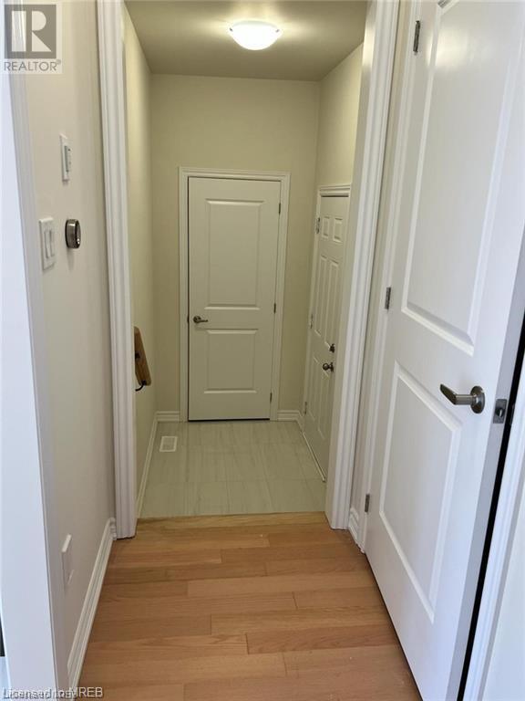 26 Molnar Crescent Unit# Main, Brantford, Ontario  N3T 0X5 - Photo 17 - 40569734