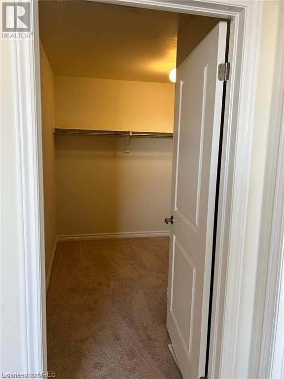 26 Molnar Crescent Unit# Main, Brantford, Ontario  N3T 0X5 - Photo 4 - 40569734