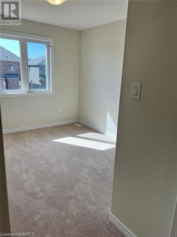 26 Molnar Crescent Unit# Main, Brantford, Ontario  N3T 0X5 - Photo 7 - 40569734