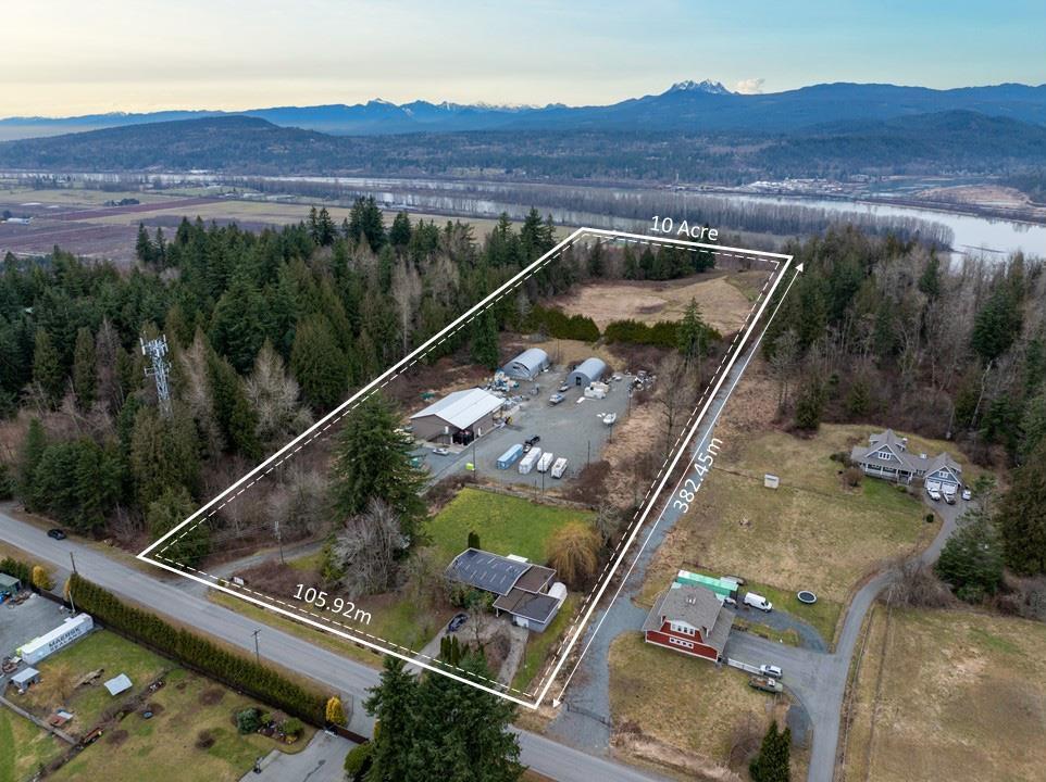 28989 Marsh Mccormick Road, Abbotsford, British Columbia  V4X 2B4 - Photo 2 - R2845822