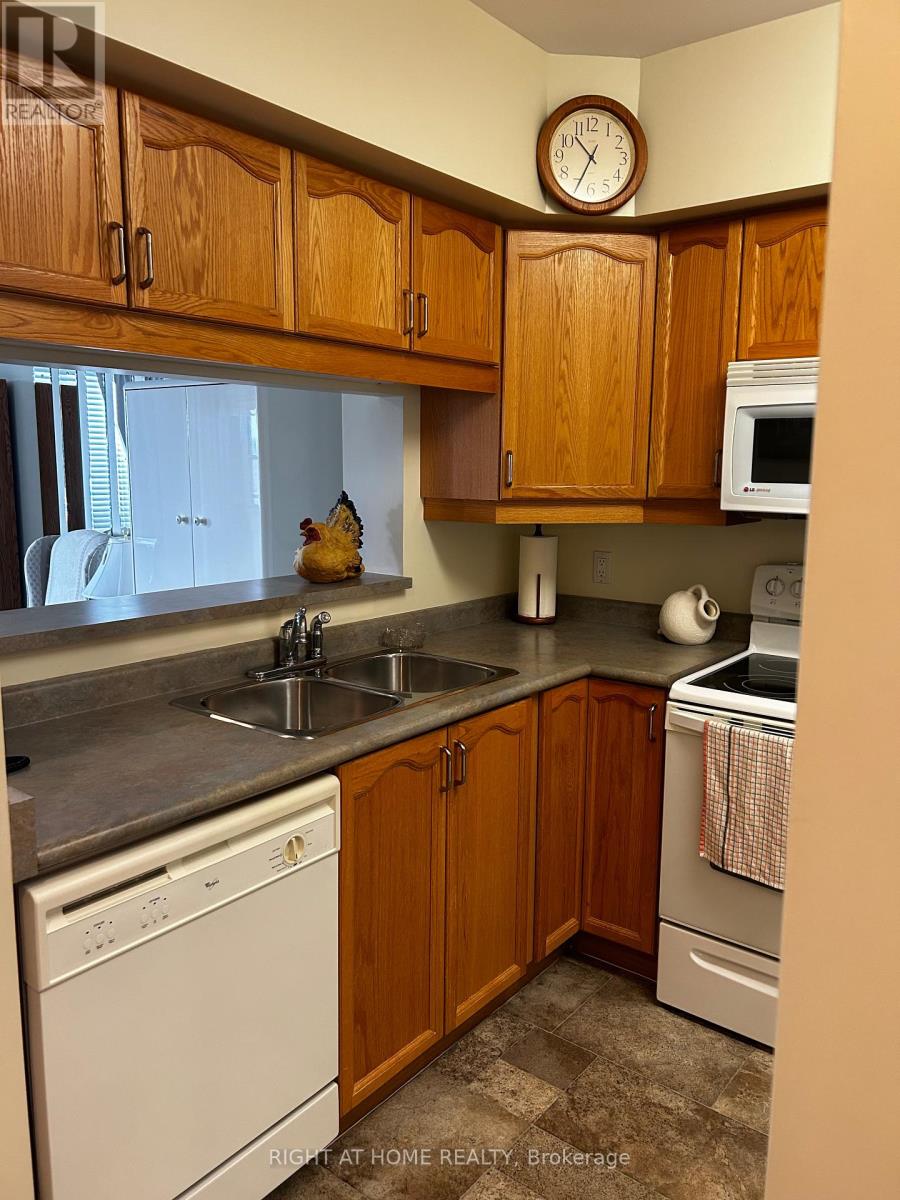 #202 -94 Dean Ave, Barrie, Ontario  L4N 0M3 - Photo 23 - S8221892
