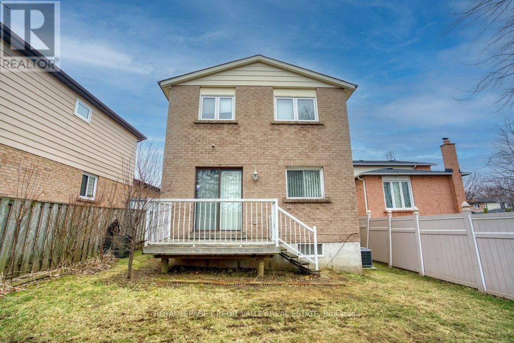5937 Shandwick Place, Mississauga, 3 Bedrooms Bedrooms, ,3 BathroomsBathrooms,Single Family,For Sale,Shandwick,W8221804