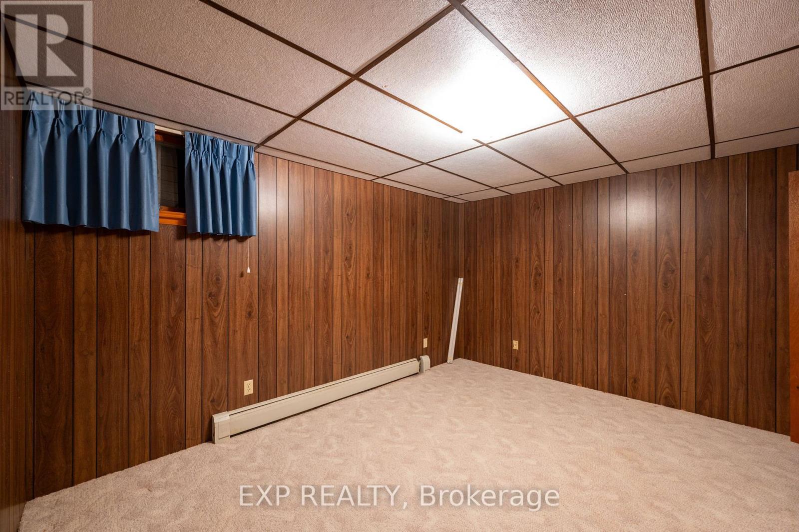 296 Hastings St, North Middlesex, Ontario  N0M 2K0 - Photo 19 - X8221900
