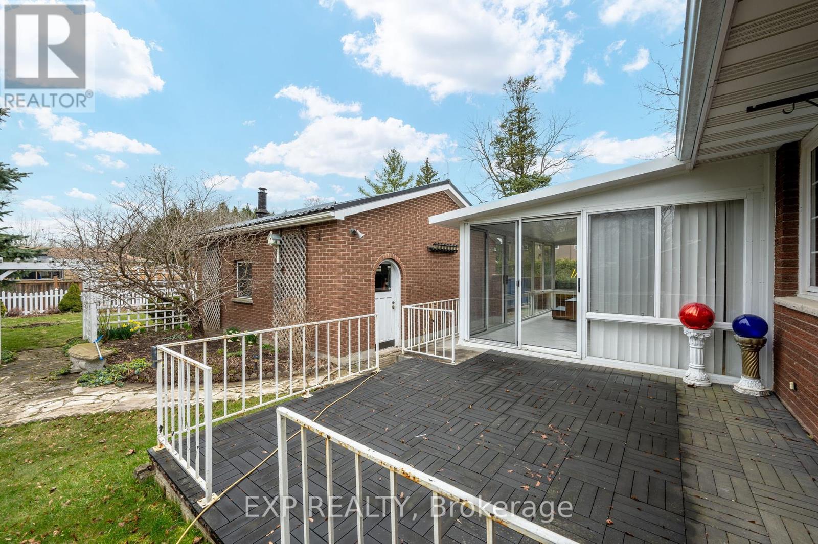296 Hastings St, North Middlesex, Ontario  N0M 2K0 - Photo 24 - X8221900