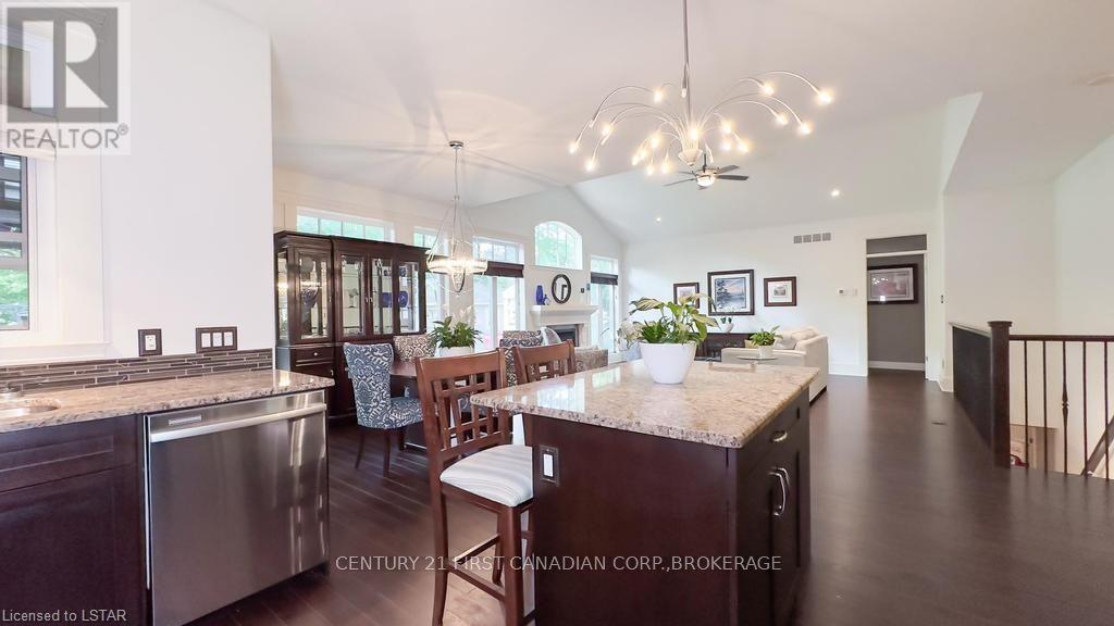 78 Gill Rd, Lambton Shores, Ontario  N0M 1T0 - Photo 9 - X8222308