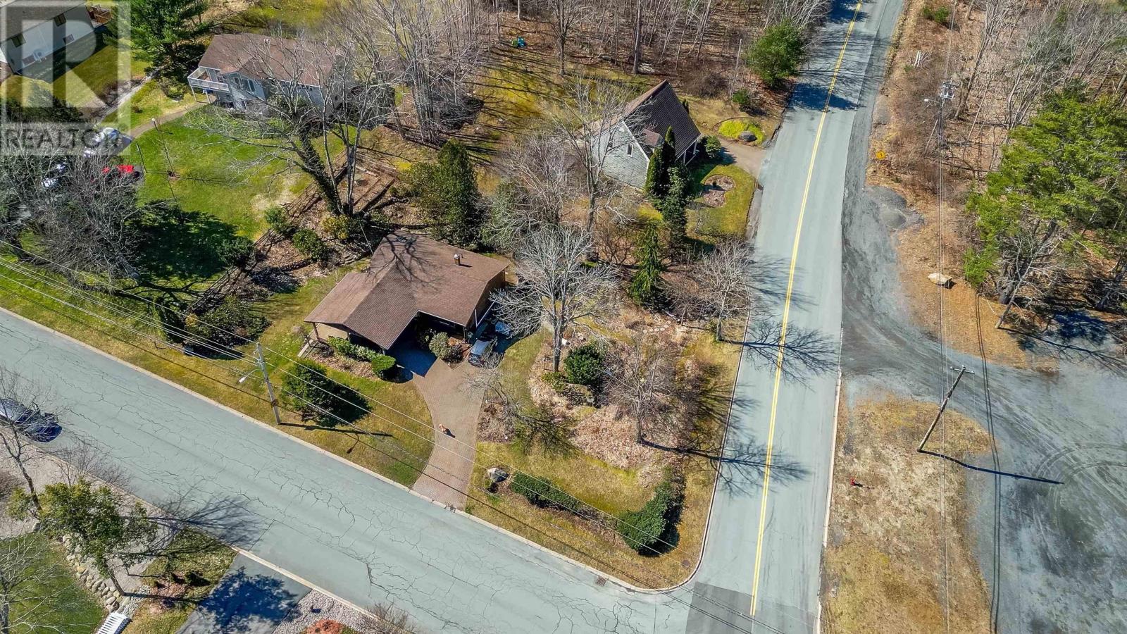 8 Desbrisay Drive, Bridgewater, Nova Scotia  B4V 3H7 - Photo 38 - 202406739