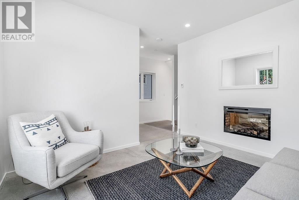 4132 Beatrice Street, Vancouver, British Columbia  V5N 4H6 - Photo 9 - R2869252