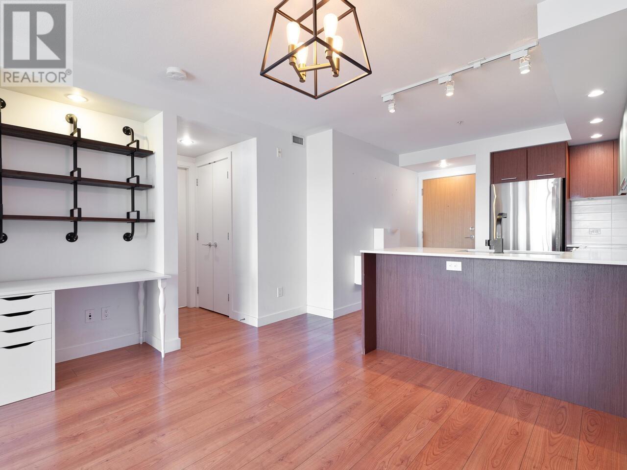 320 221 E 3rd Street, North Vancouver, British Columbia  V7L 0C1 - Photo 7 - R2869304