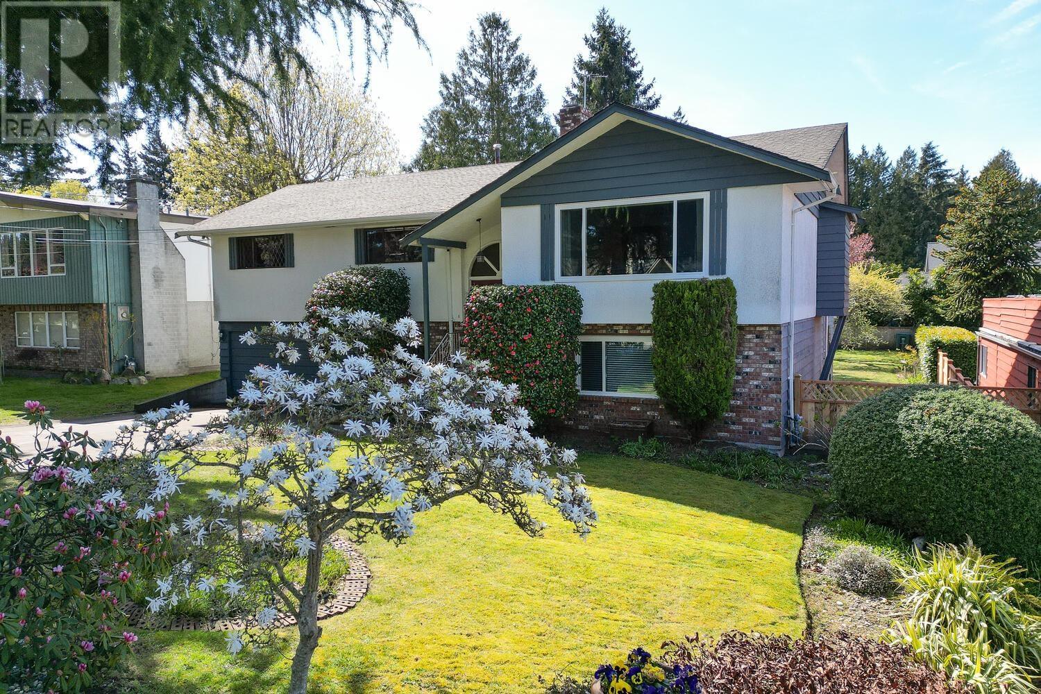 315 54 Street, Delta, British Columbia  V4M 3G6 - Photo 1 - R2869232