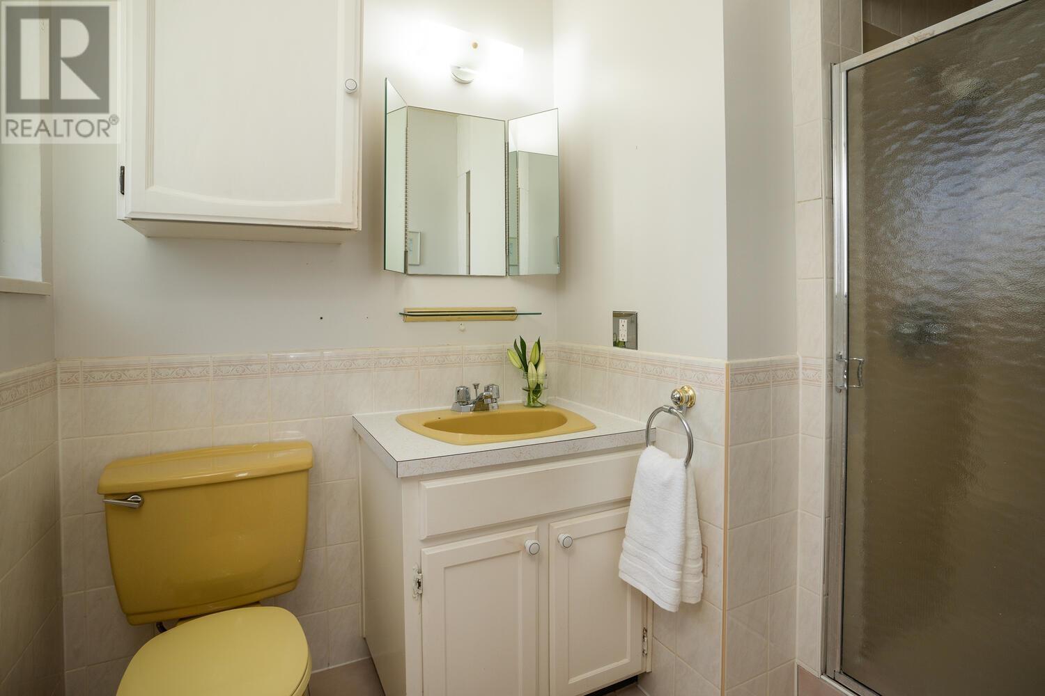 315 54 Street, Delta, British Columbia  V4M 3G6 - Photo 11 - R2869232