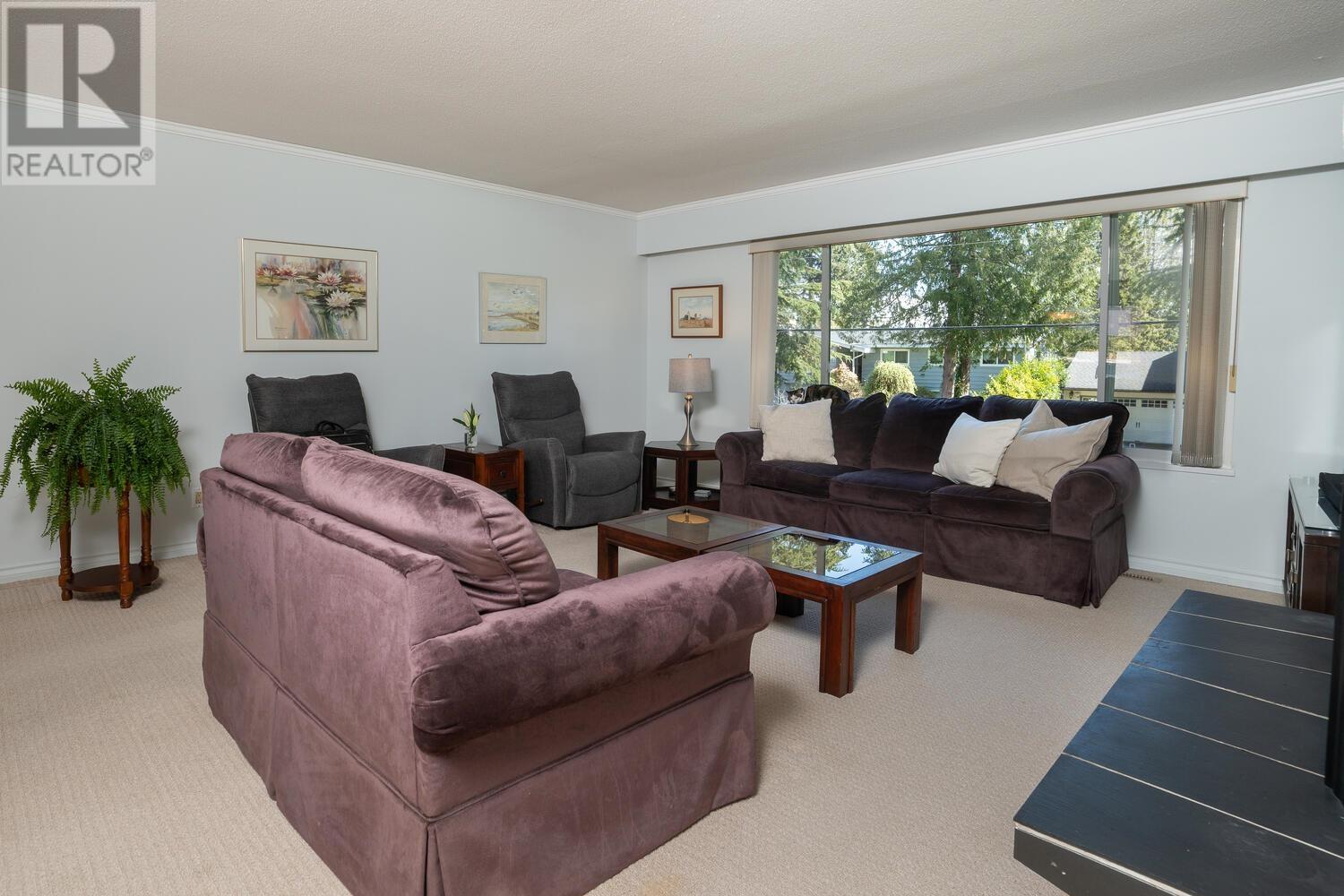 315 54 Street, Delta, British Columbia  V4M 3G6 - Photo 3 - R2869232