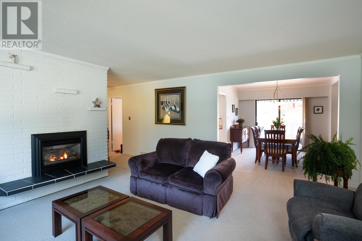 315 54 Street, Delta, British Columbia  V4M 3G6 - Photo 4 - R2869232