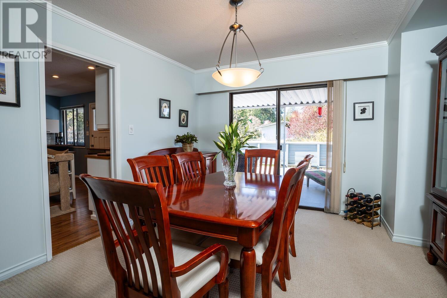 315 54 Street, Delta, British Columbia  V4M 3G6 - Photo 5 - R2869232
