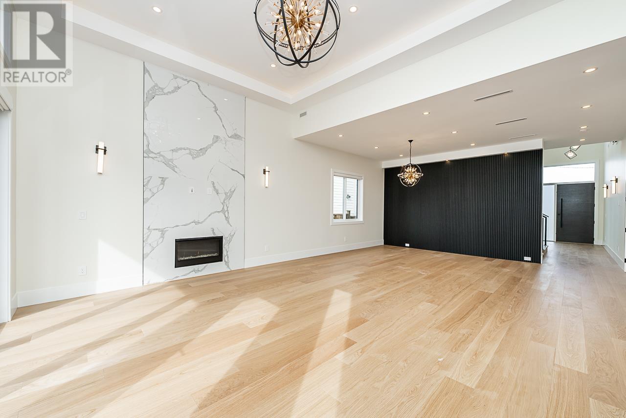 6691 Waltham Avenue, Burnaby, British Columbia  V5H 3V6 - Photo 5 - R2869243