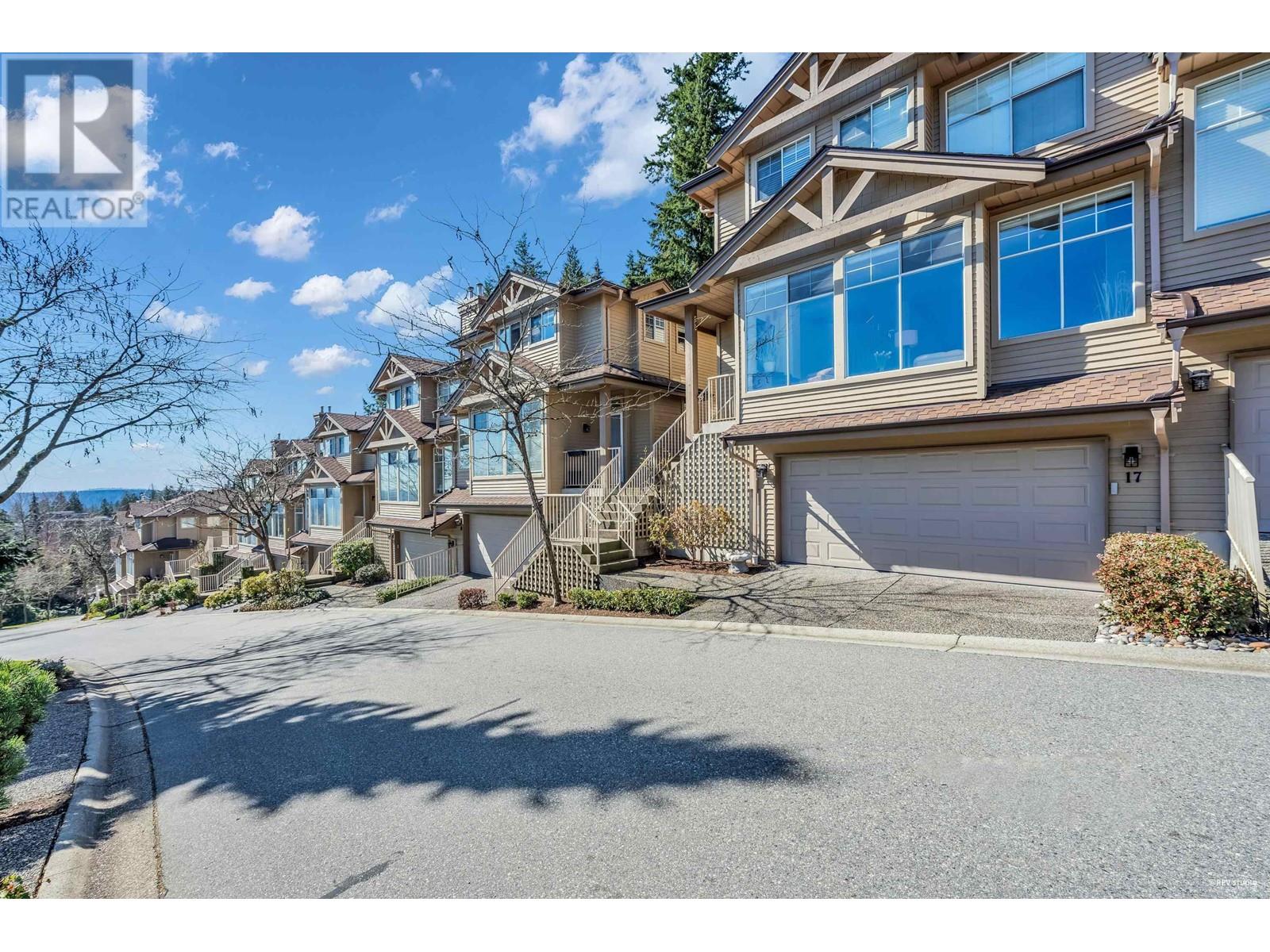 17 2979 Panorama Drive, Coquitlam, British Columbia  V3E 2W8 - Photo 2 - R2869068