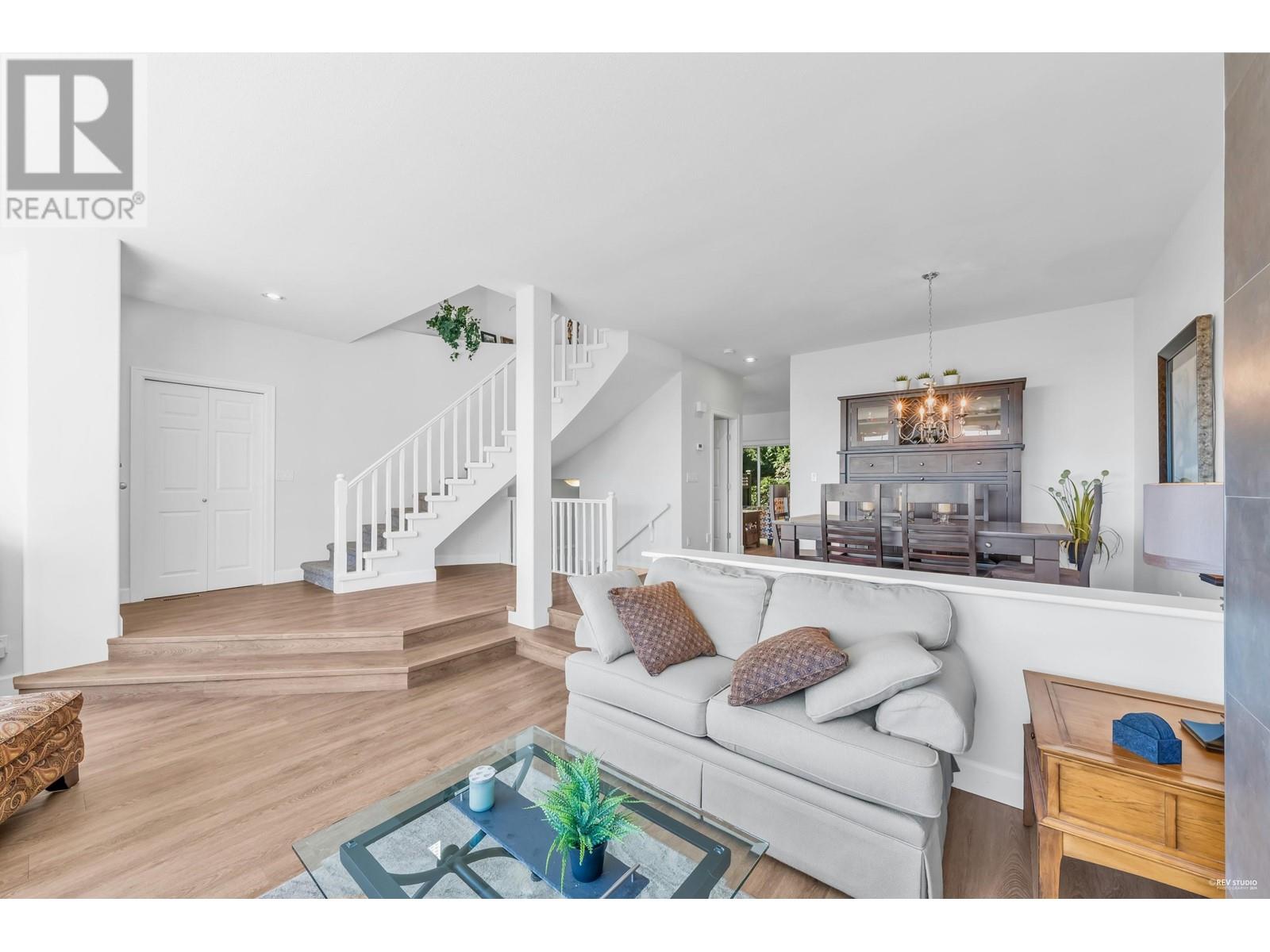 17 2979 Panorama Drive, Coquitlam, British Columbia  V3E 2W8 - Photo 10 - R2869068