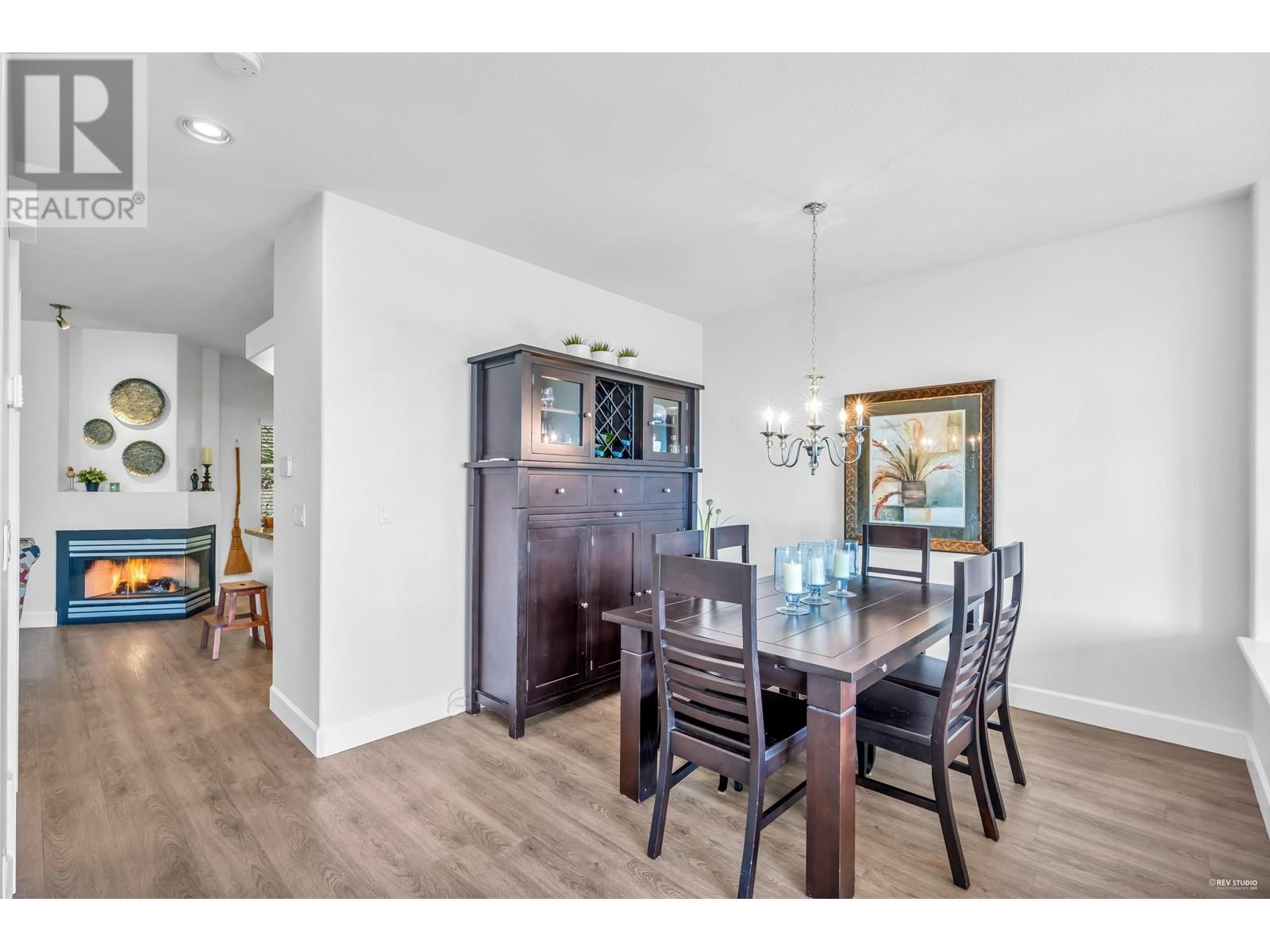 17 2979 Panorama Drive, Coquitlam, British Columbia  V3E 2W8 - Photo 11 - R2869068