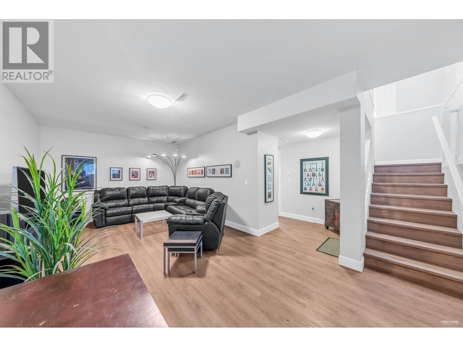 17 2979 Panorama Drive, Coquitlam, British Columbia  V3E 2W8 - Photo 26 - R2869068