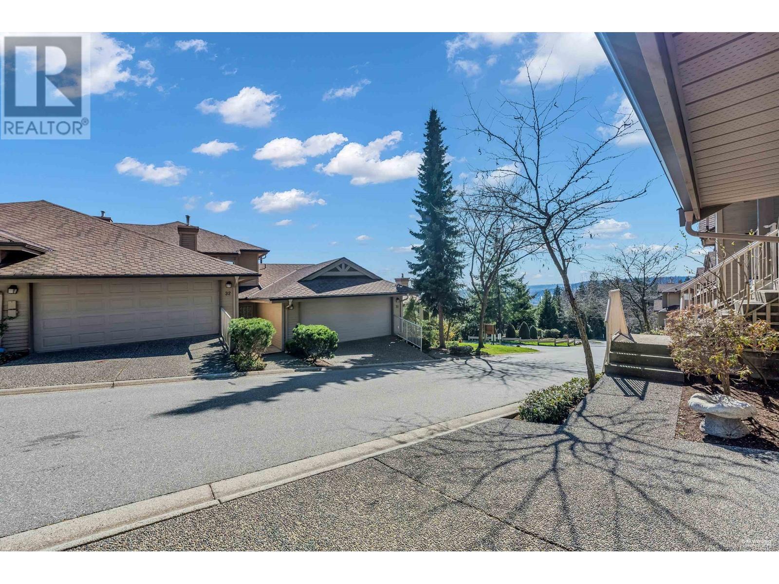 17 2979 Panorama Drive, Coquitlam, British Columbia  V3E 2W8 - Photo 33 - R2869068