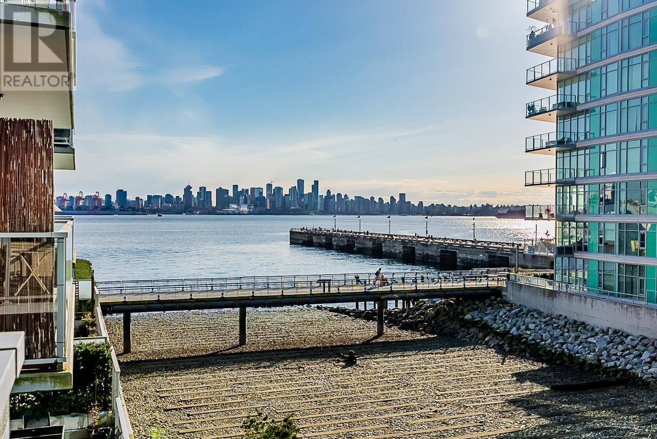 208 185 Victory Ship Way, North Vancouver, British Columbia  V7L 0G2 - Photo 25 - R2869326