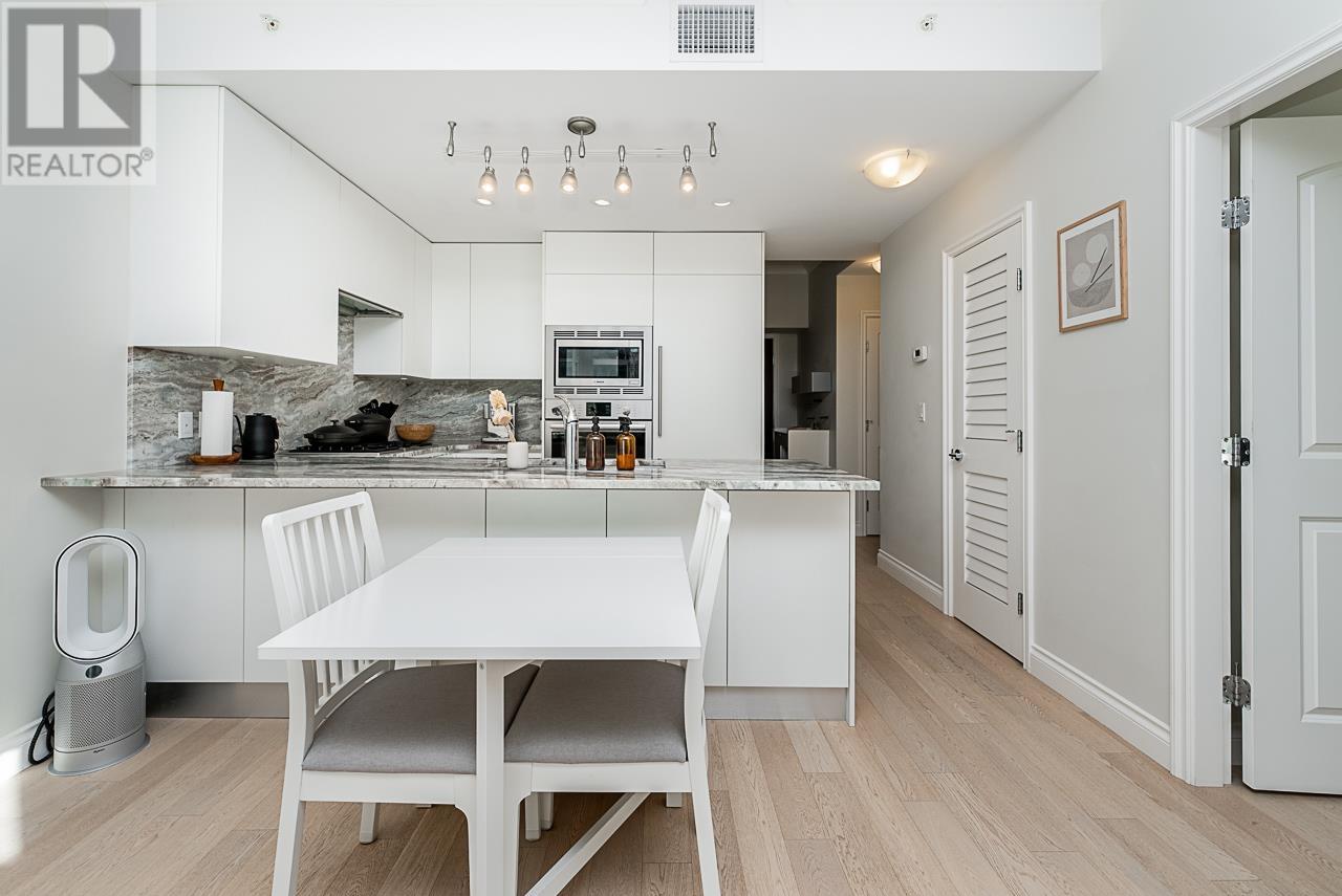 208 185 Victory Ship Way, North Vancouver, British Columbia  V7L 0G2 - Photo 4 - R2869326